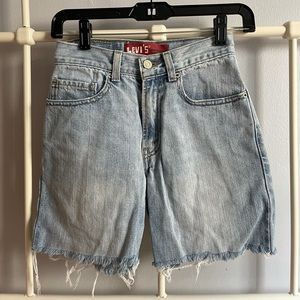 Levite vintage light washed shorts